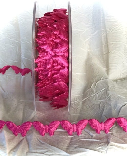 Puffy Butterfly Ribbon Fuschia R260 - Click Image to Close