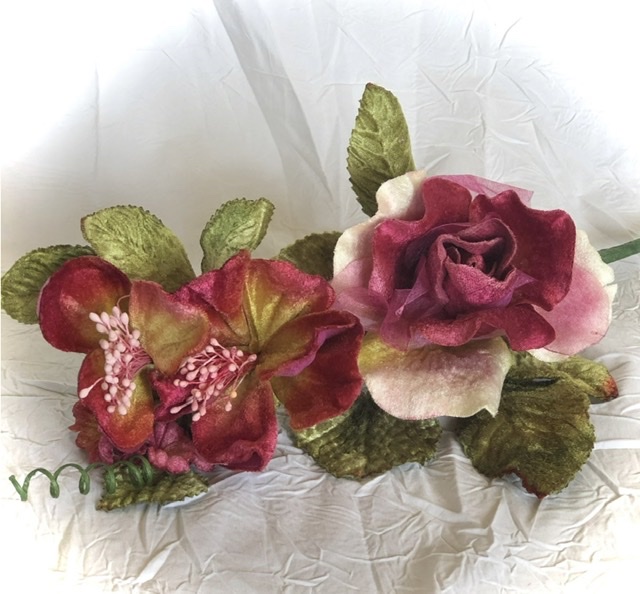 Velvet Rose/Berry Pick Raspberries & Cream - Click Image to Close